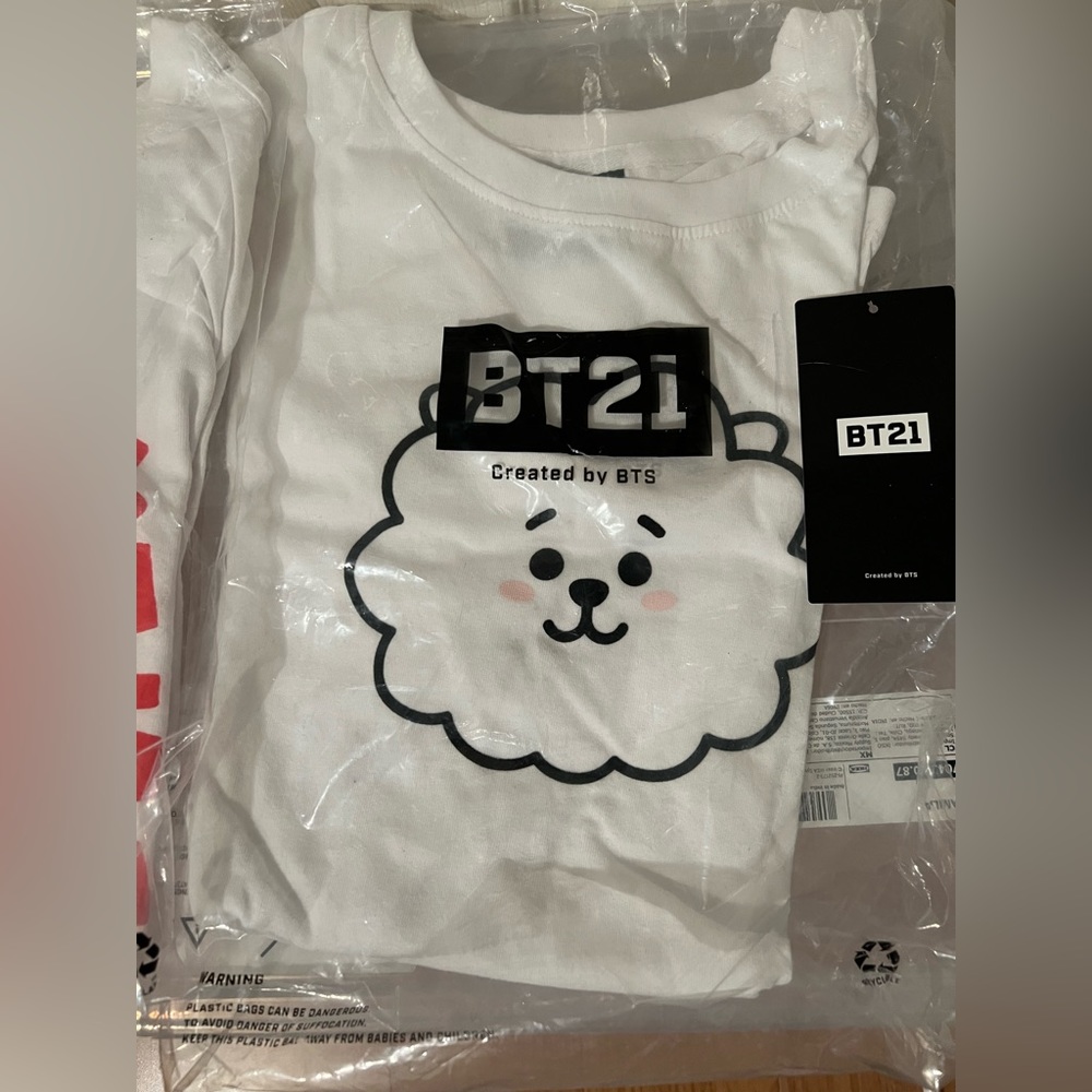 RJ Alpaca Face Tee